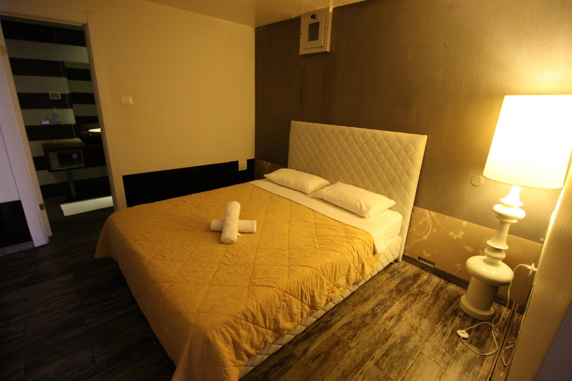 Rich Luxury Suites Eilat Bagian luar foto